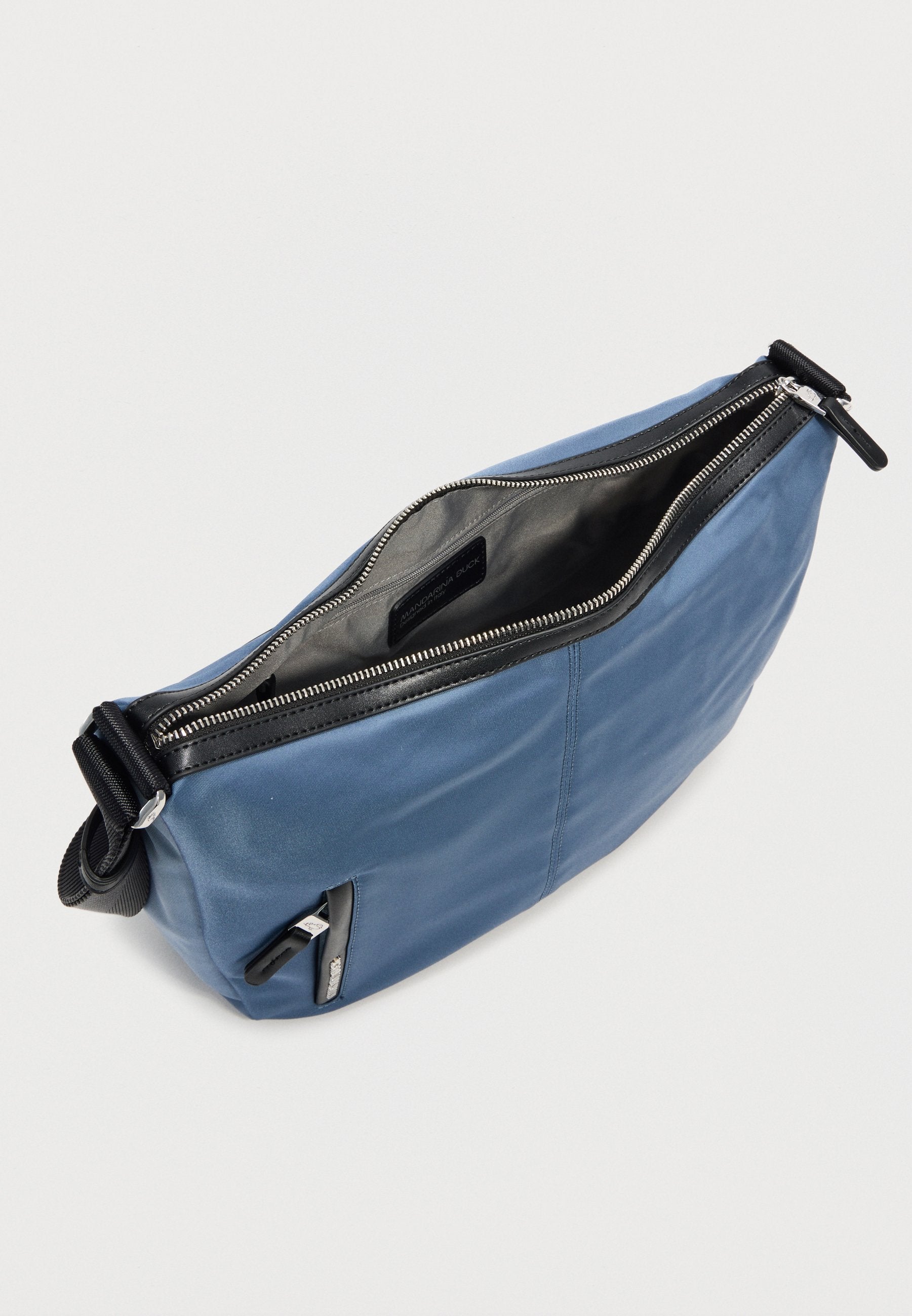 Mandarina Duck HUNTER