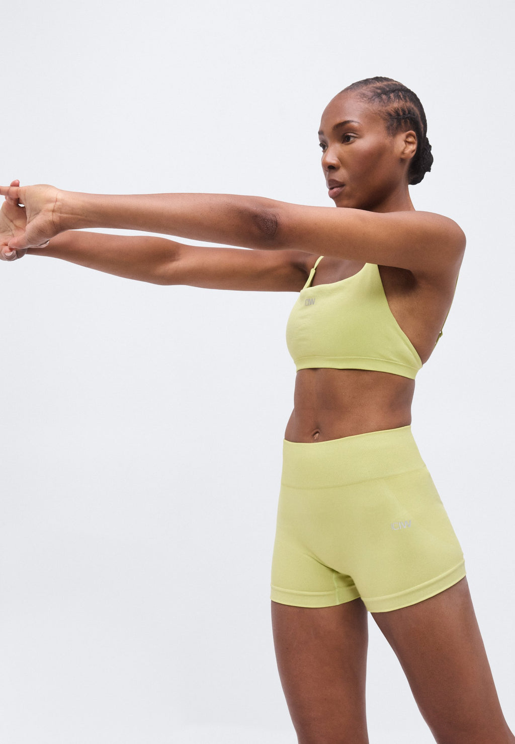 ICANIWILL SMOOTH SEAMLESS OPEN BACK BRA