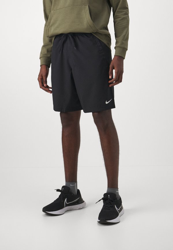 Nike Performance FORM SHORT - Sports shorts - black/white