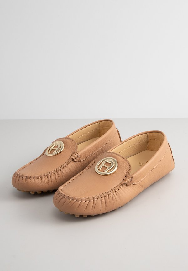 AIGNER ANNA