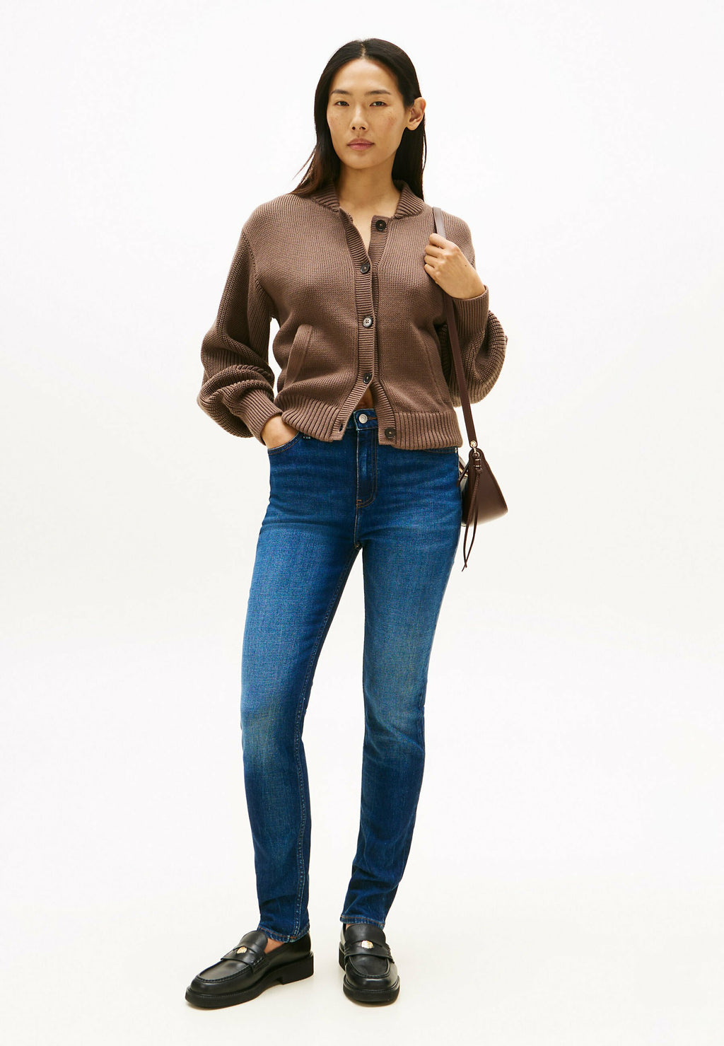 FADED MID RISE SLIM JEANS Media 2