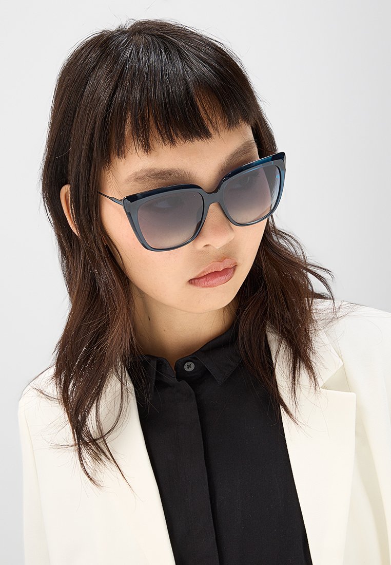 Calvin Klein Jeans Sonnenbrille Media 2