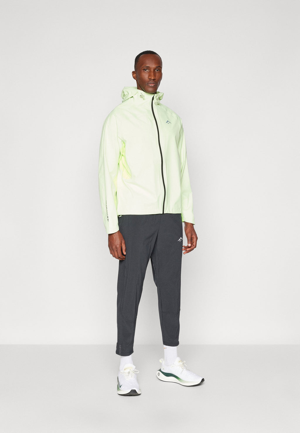 Nike Performance COSMIC PEAKS