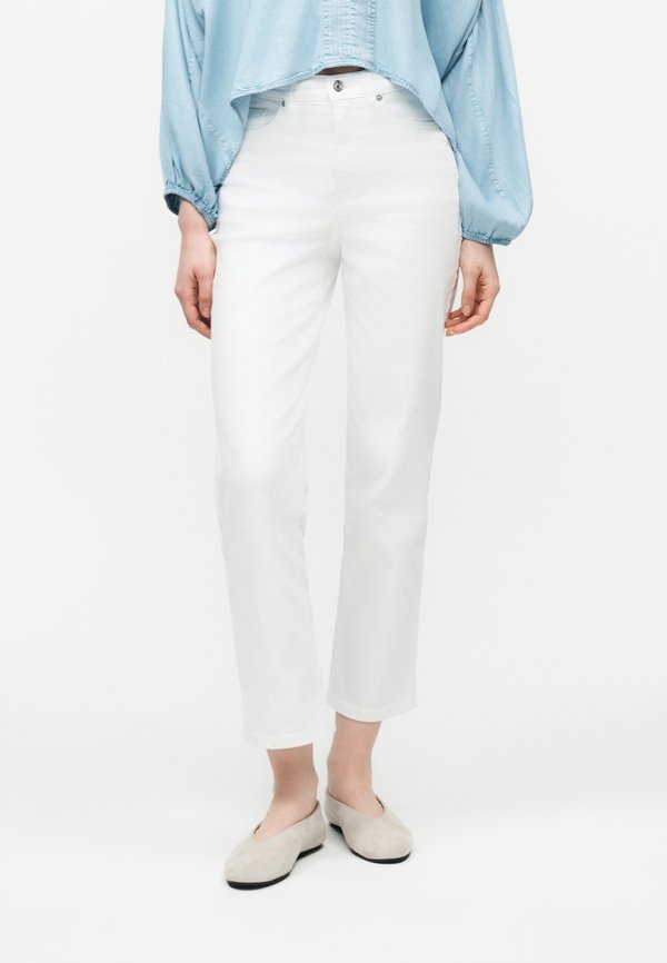 DKNY HIGH RISE SKINNY
