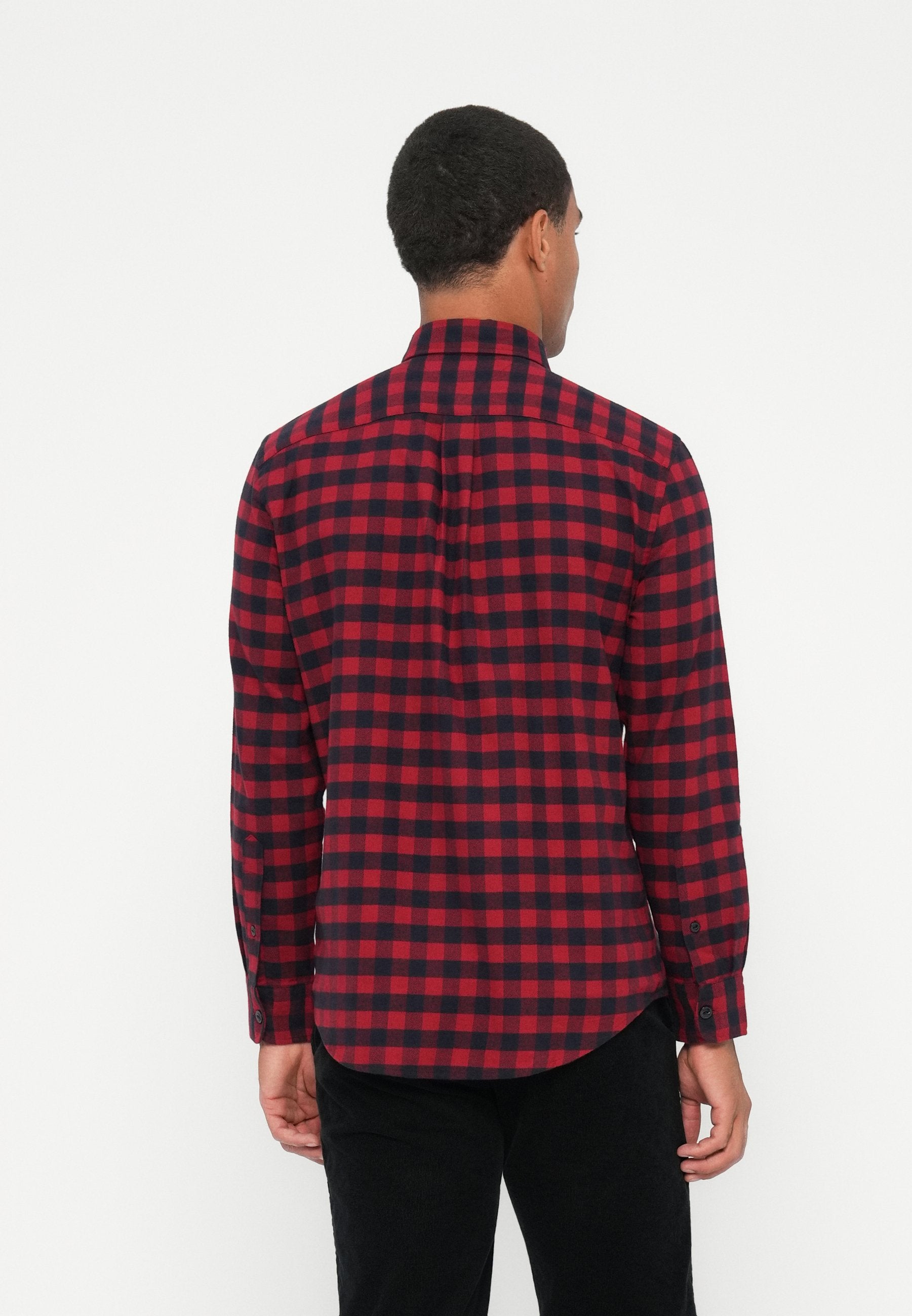 CHECK SHIRT Media 4