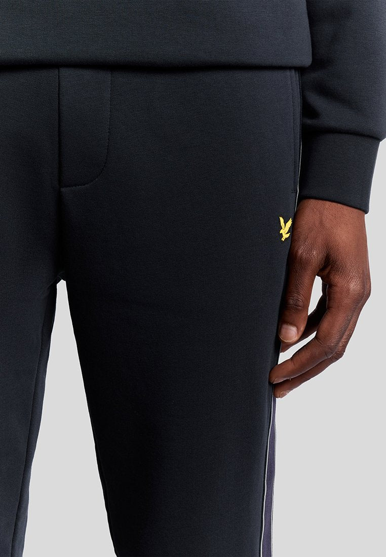 Lyle & Scott