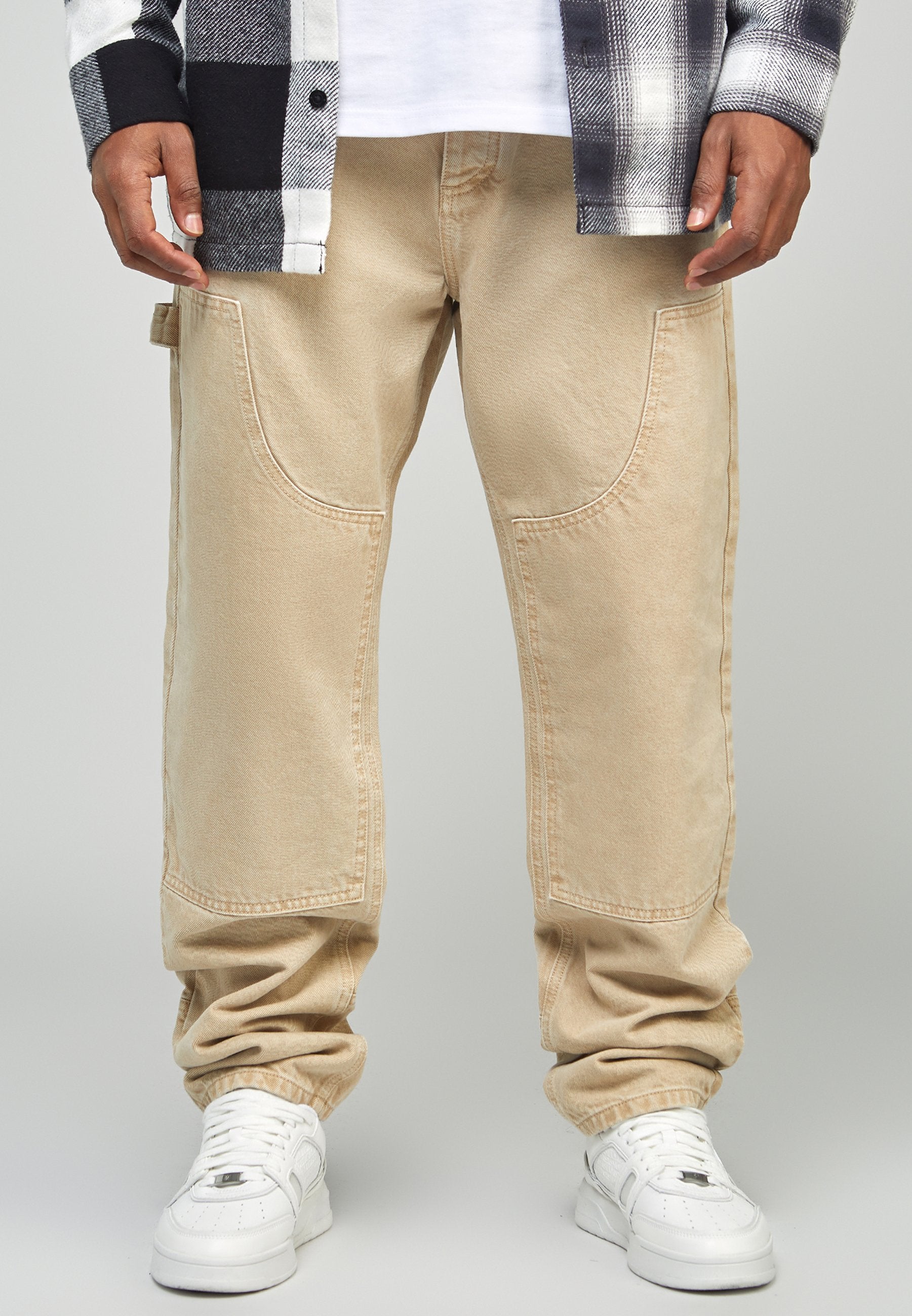 SIKSILK STRAIGHT FIT CARPENTER