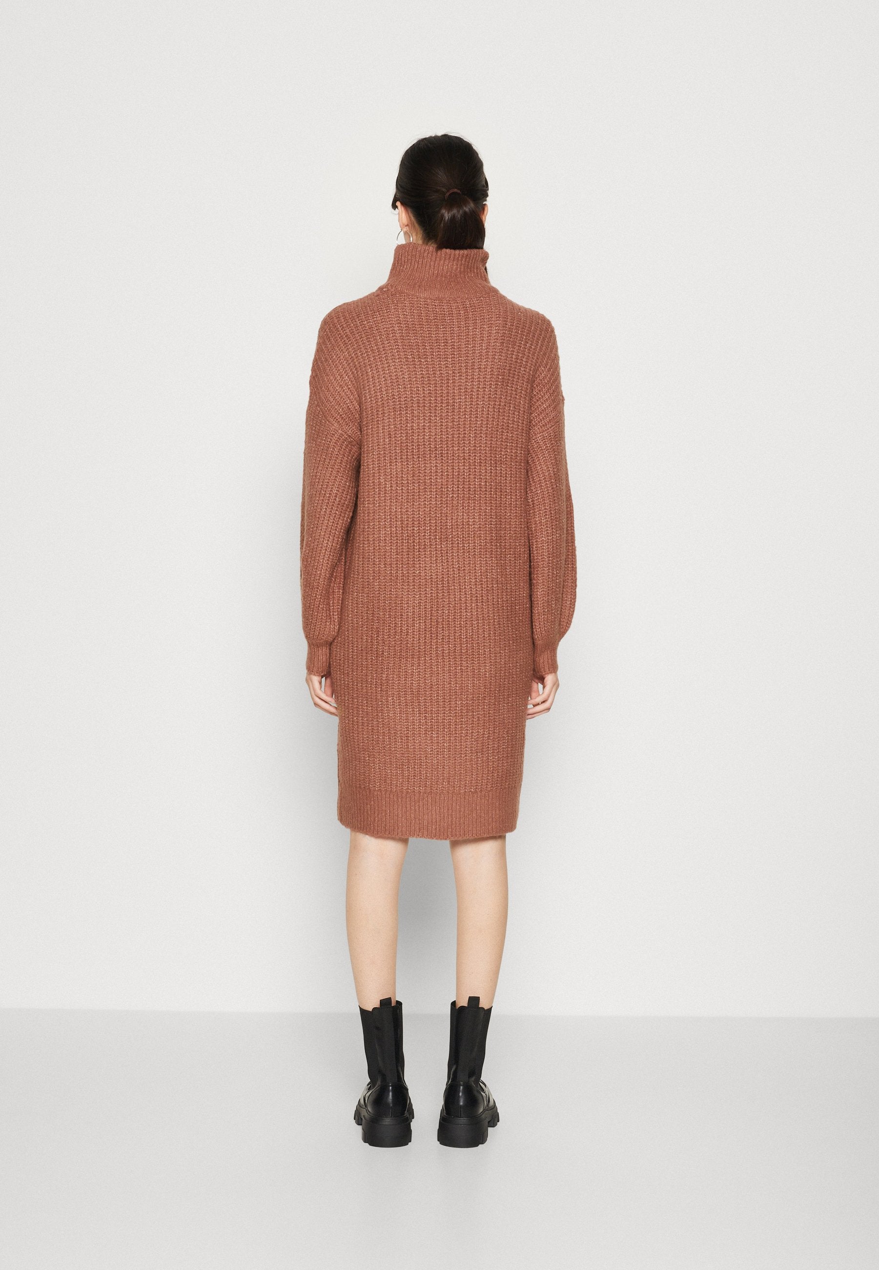 Noisy May NMROBINA HIGH NECK DRESS
