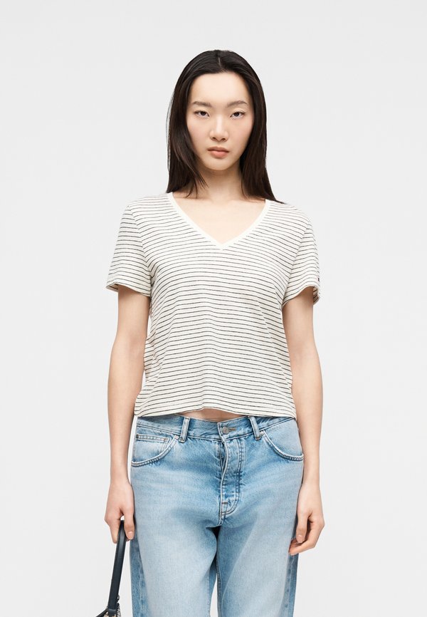 Tommy Hilfiger LINEN BLEND V-NECK T-SHIRT - Basic T-shirt - calico/black