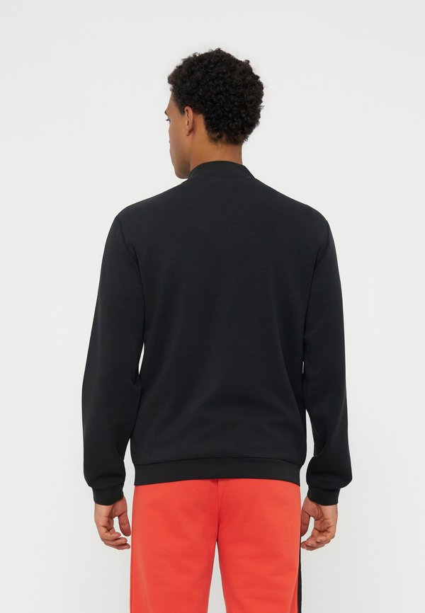 EA7 Emporio Armani
