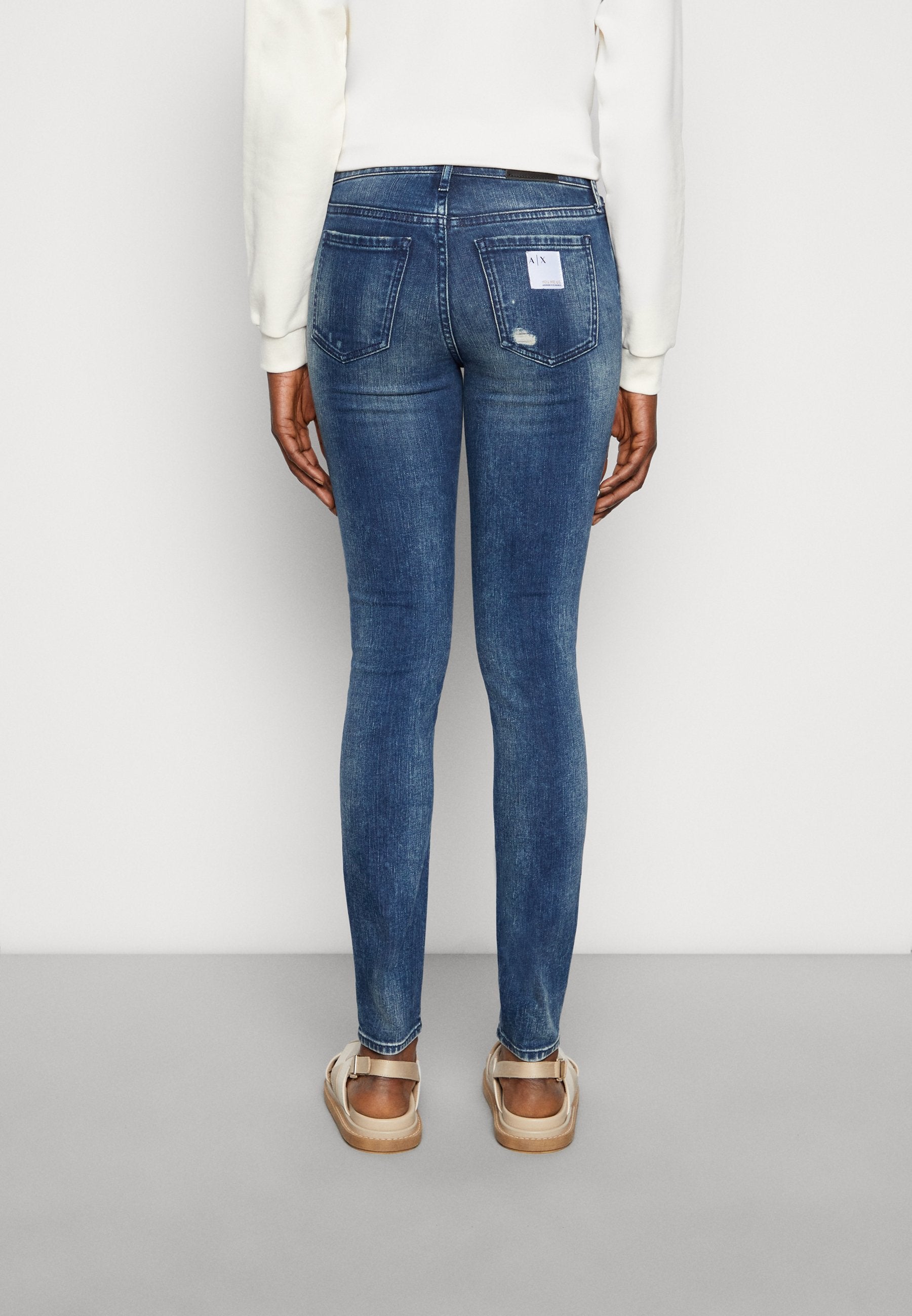 Armani Exchange Jeans Skinny Fit Media 4