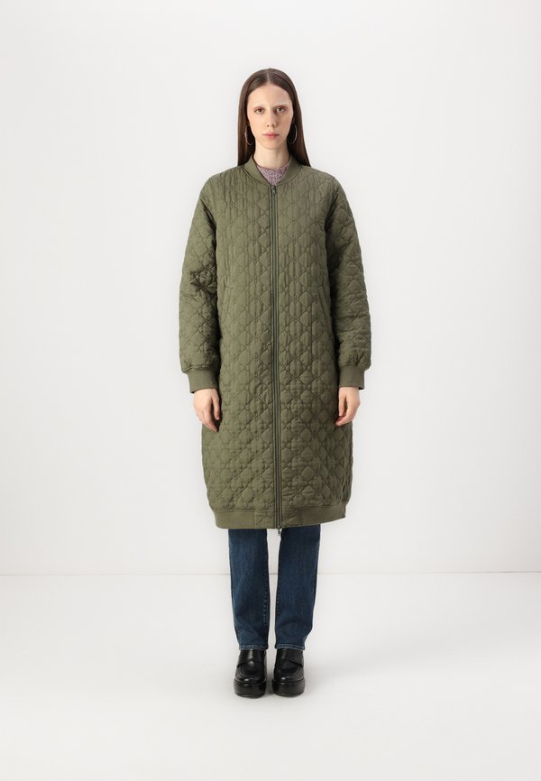 Vero Moda VMALLY QUILTED LONG JACKET