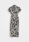 ONLHANNOVER SHIRT DRESS Media 1