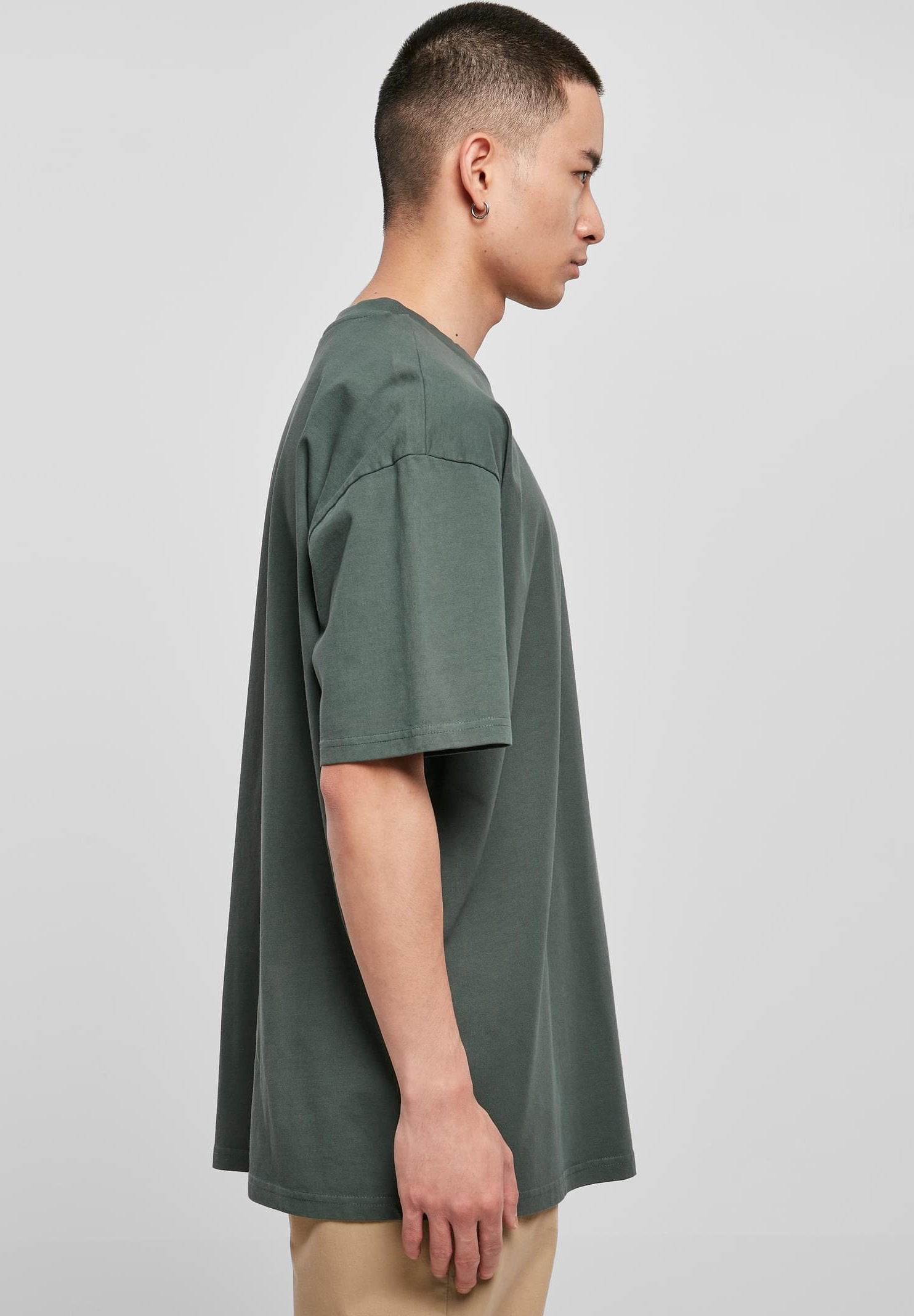Urban Classics OVERSIZED GARMENT DYE TEE