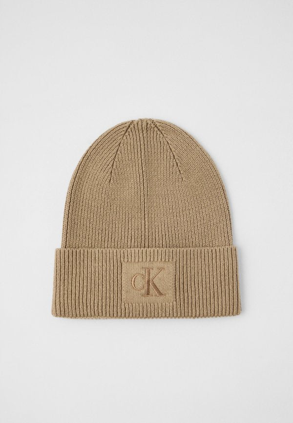 Calvin Klein EMBROIDERED UNISEX - Beanie - desert taupe