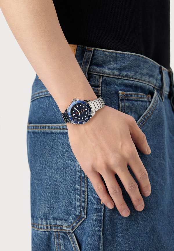 Tommy Hilfiger OCEANIC - Watch - silver-coloured/blue
