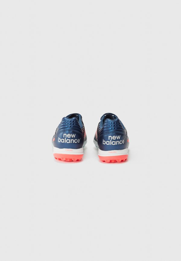 New Balance 442 PRO