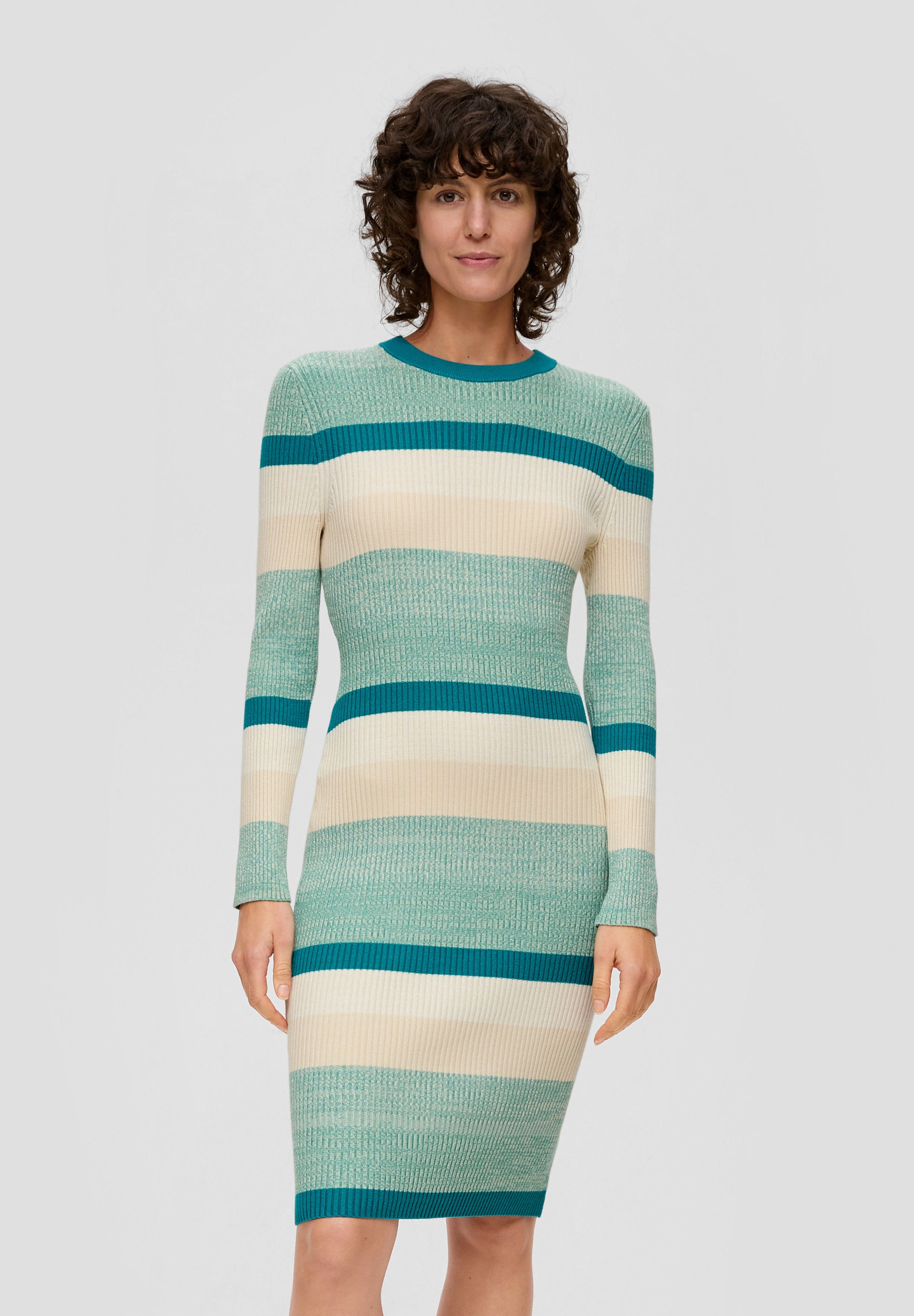 s.Oliver Strickkleid Media 3