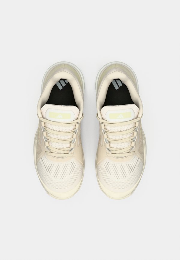 adidas Performance AVALUXE