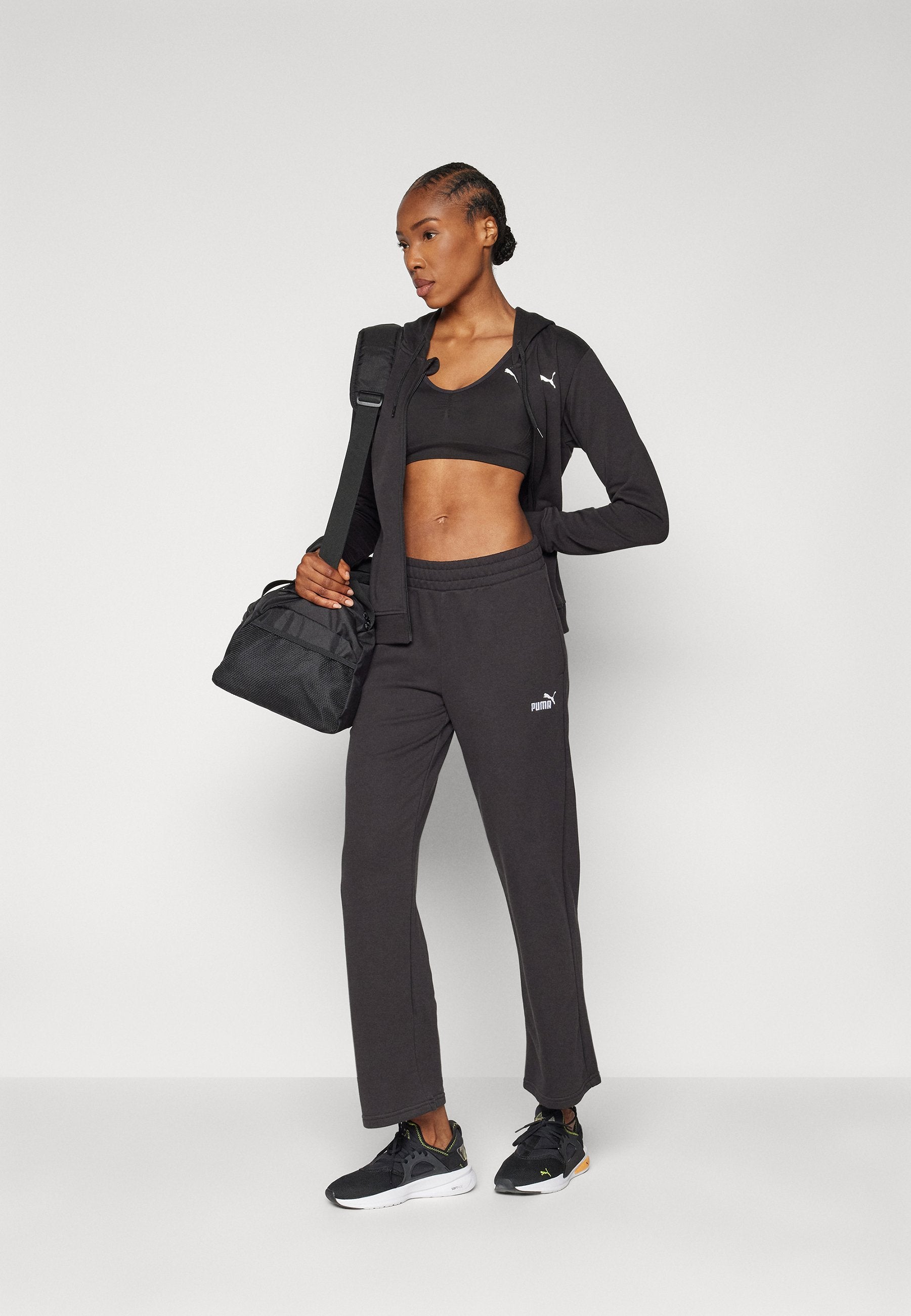 Puma W TAD ESSENTIAL FT FZ