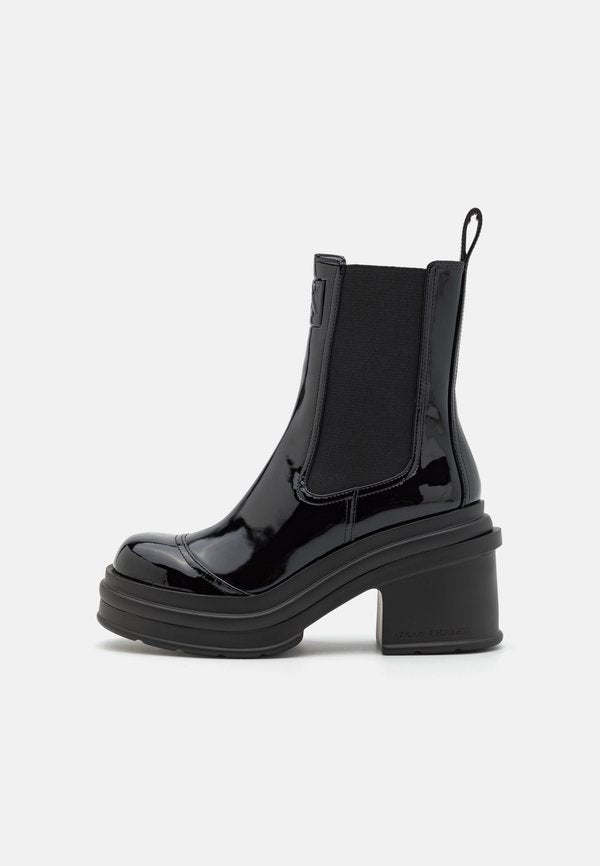 Armani Exchange HALF BOOT