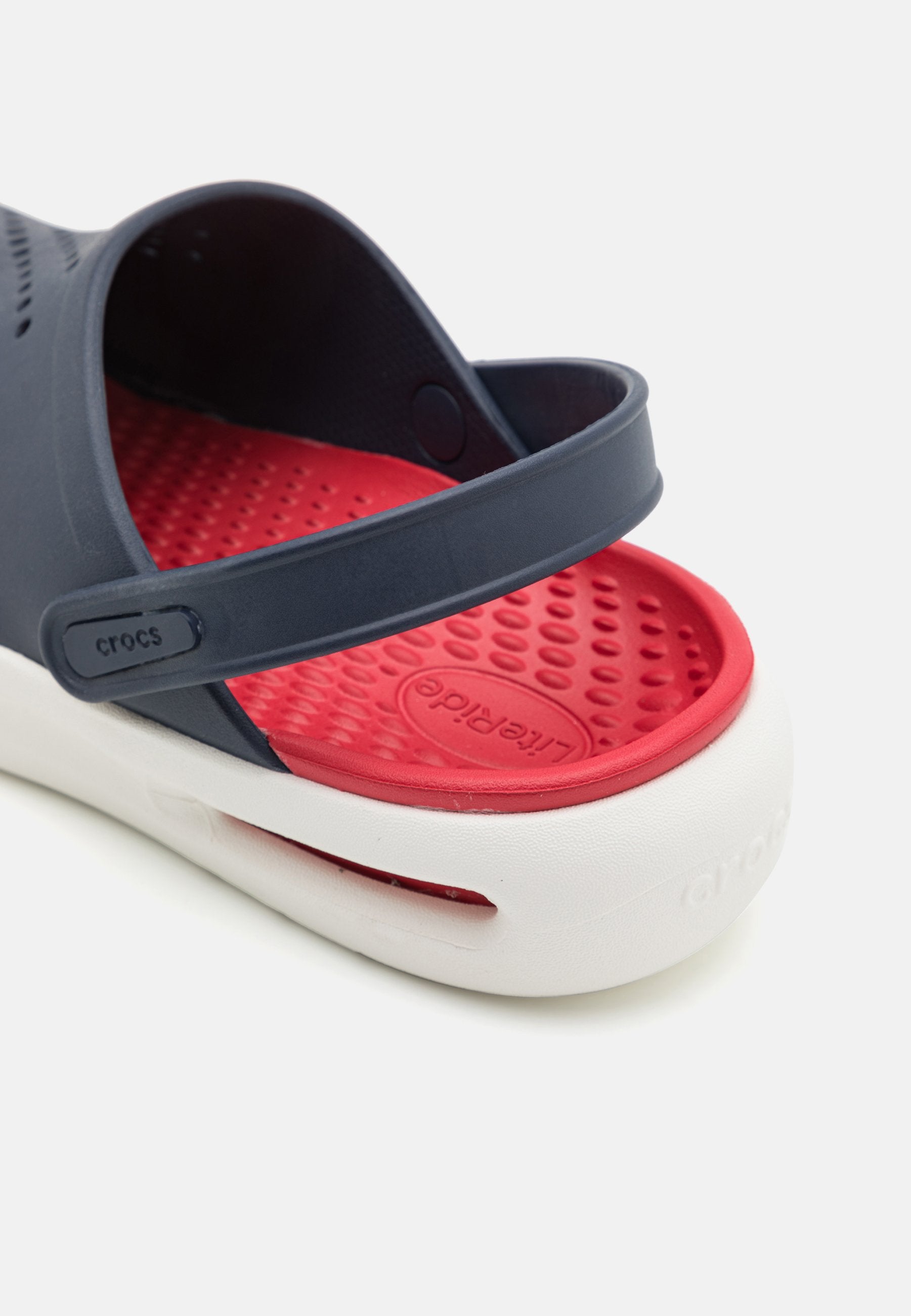 Crocs INMOTION
