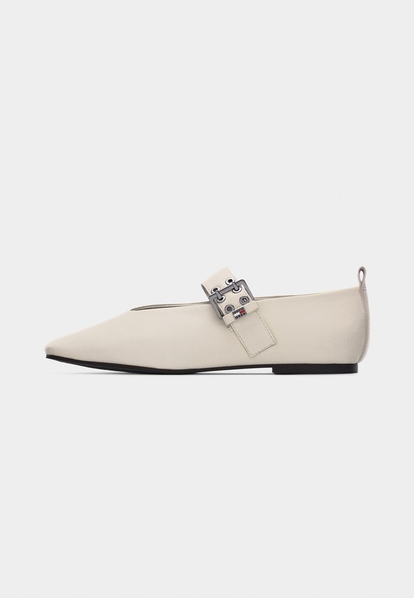 Tommy Jeans TJW BALLERINA BUCKLE