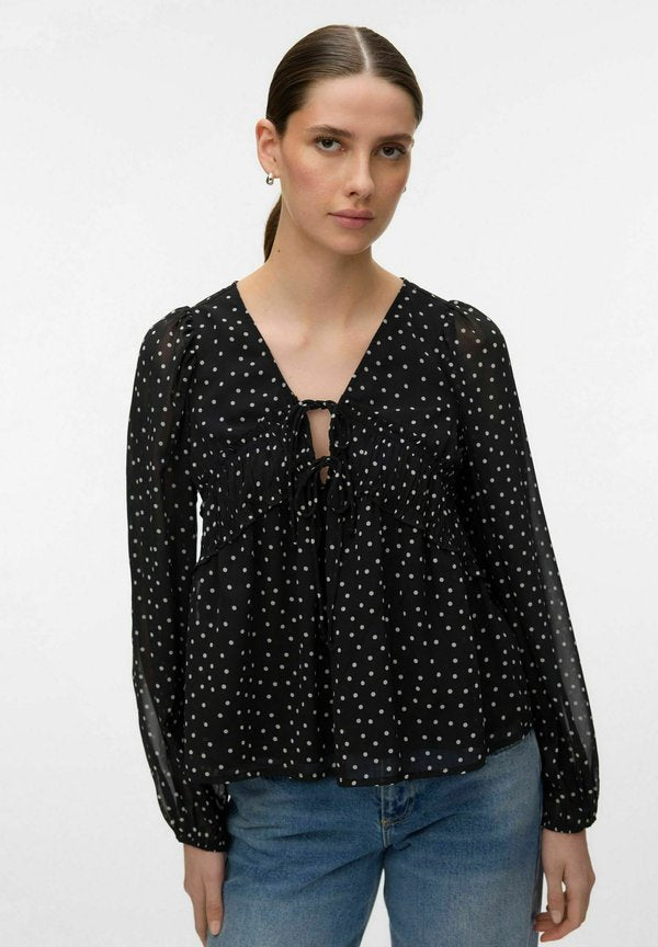 Vero Moda VMHADLEY - Blouse - black