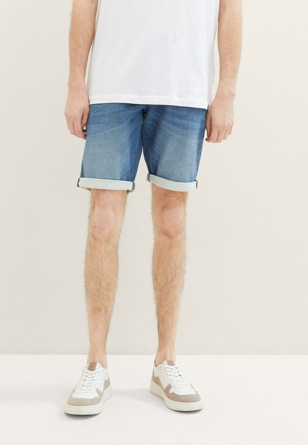 TOM TAILOR JOSH - Denim shorts - mid stone wash denim