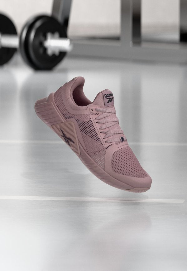 Reebok FLIP CHARGE UNISEX - Training shoe - infused lilac/phantom purple