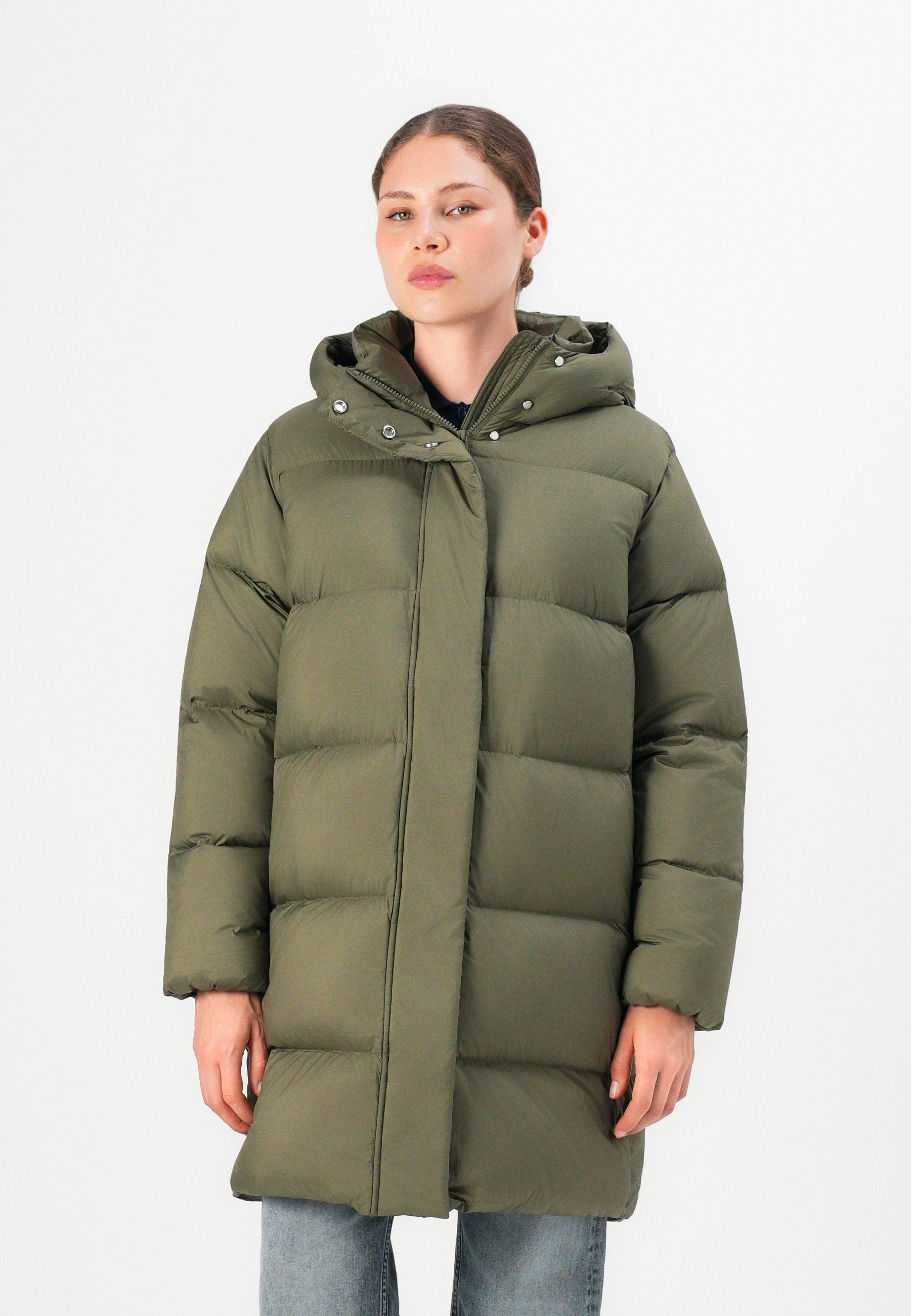 MODERN COAT Media 3