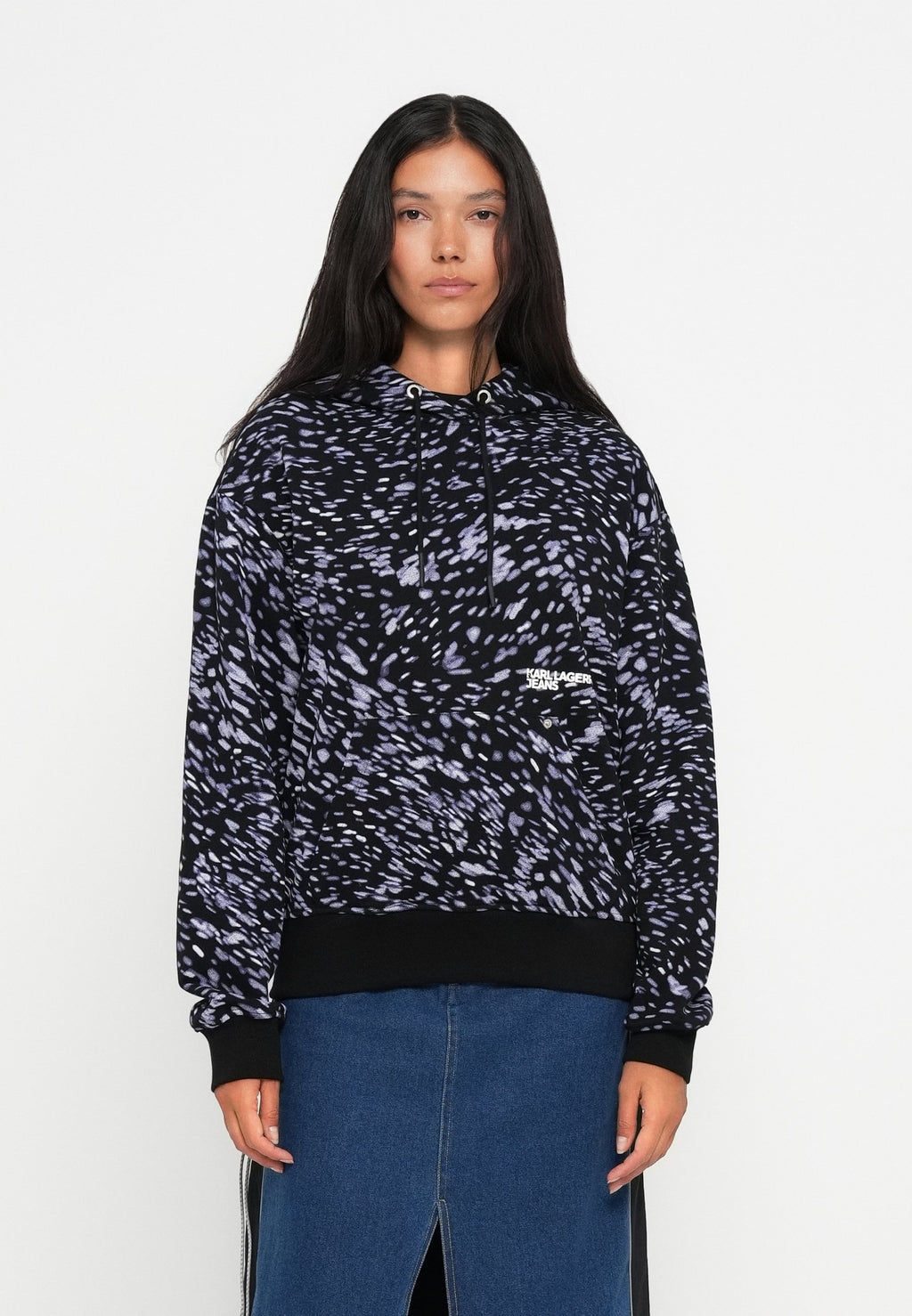 RELAXED LIGHTS HOODIE Media 3