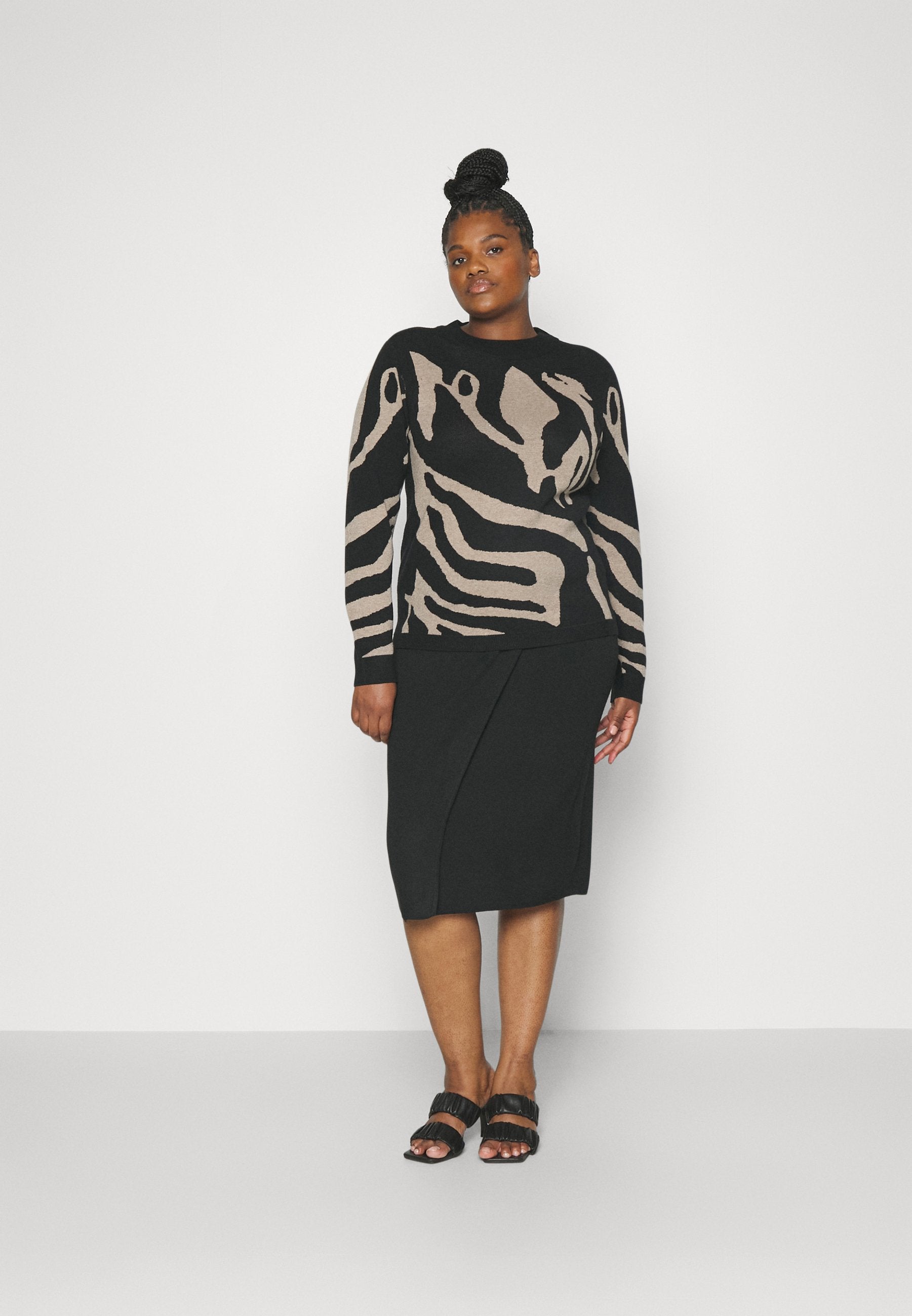EVOKED VILA VIMARLA PENCIL SKIRT