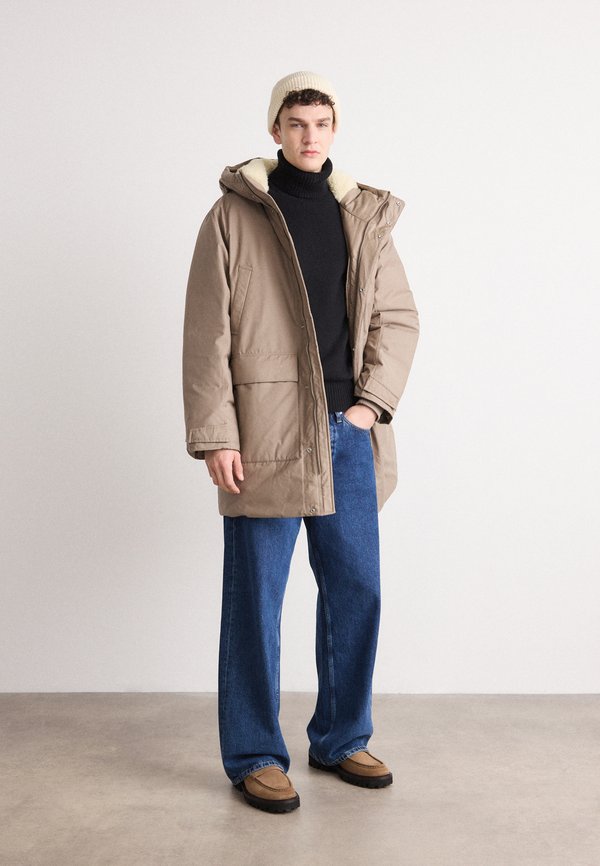 Calvin Klein Jeans WARM