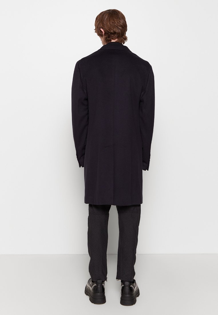 LANVIN