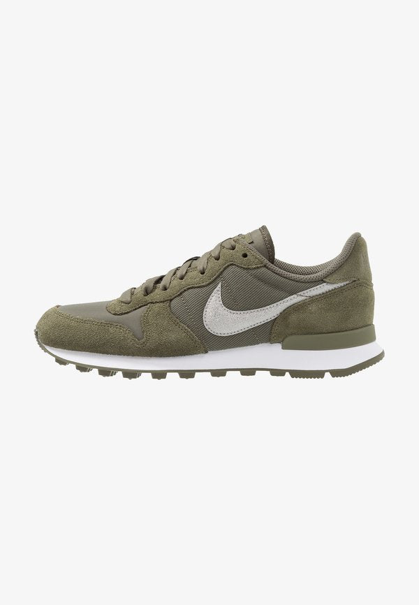 Nike Sportswear INTERNATIONALIST - Trainers - med olive/white