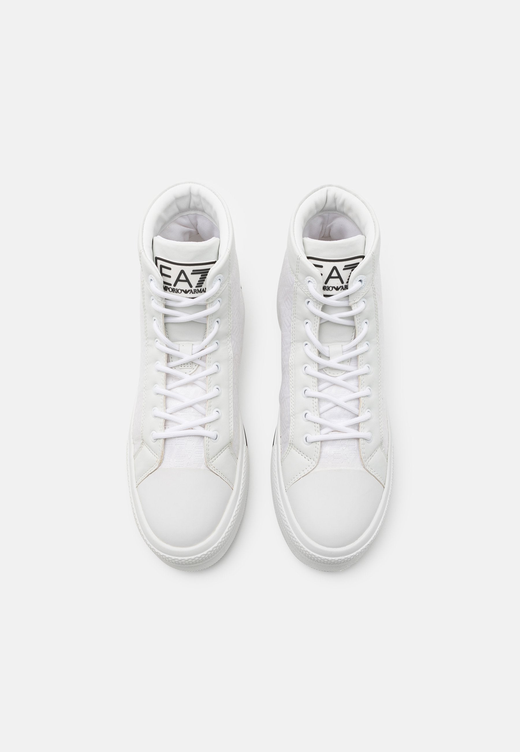 ALL OVER UNISEX Media 4