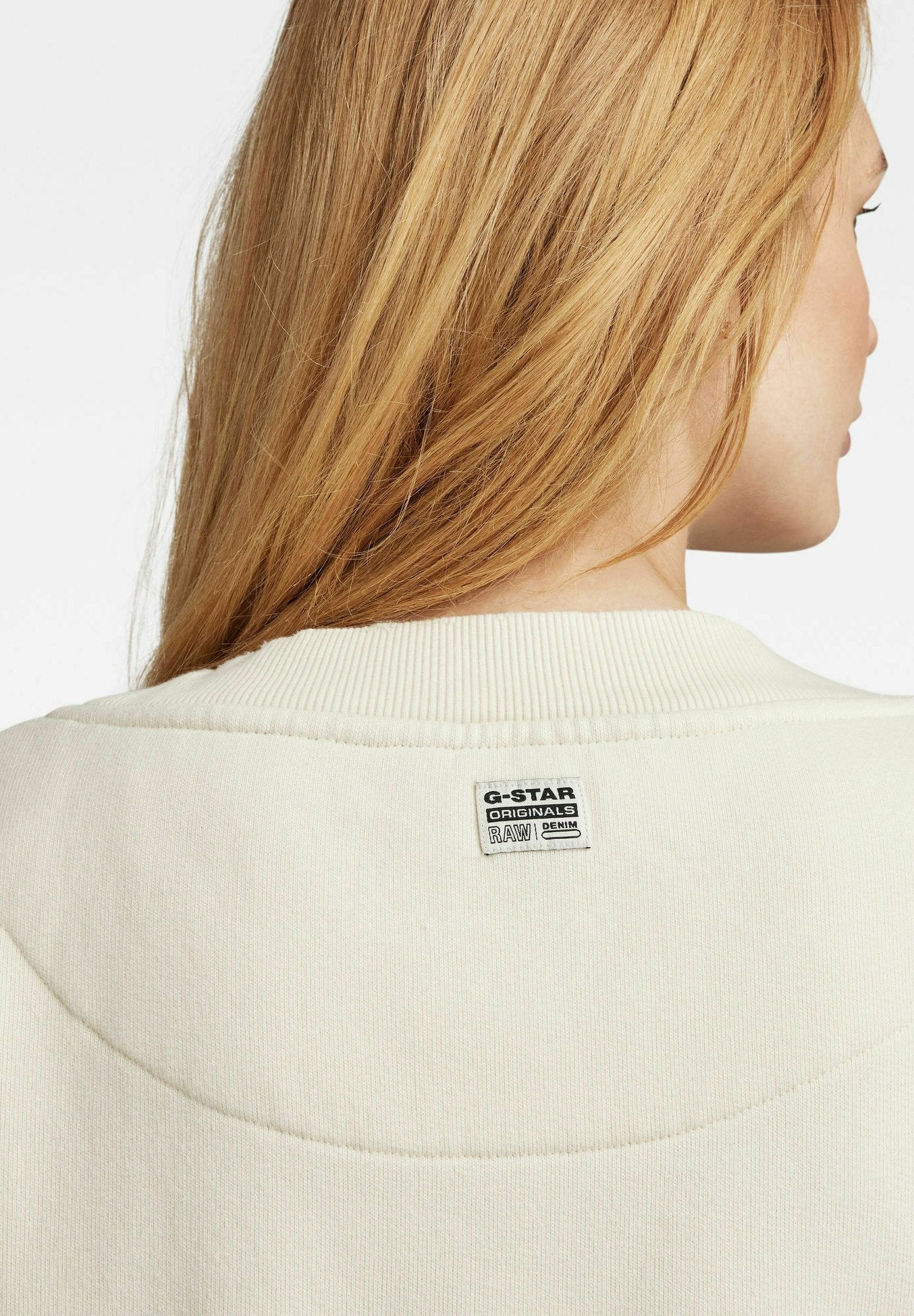 VINTAGE CROPPED LOGO LOOSE Media 4
