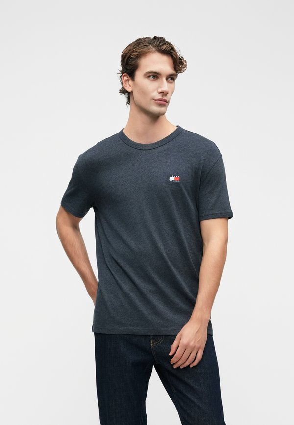 Tommy Jeans TJM REG BADGE TEE EXT