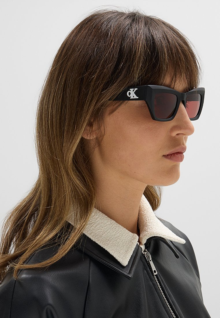Calvin Klein Jeans Sonnenbrille Media 2