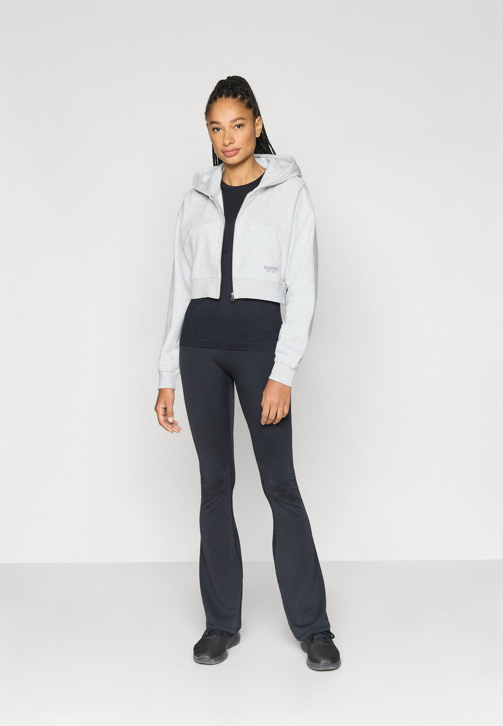 ICANIWILL ESSENCE CROPPED HOODIE