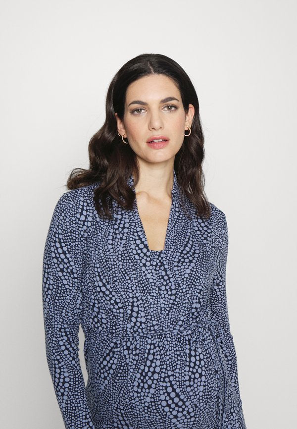 Esprit Maternity