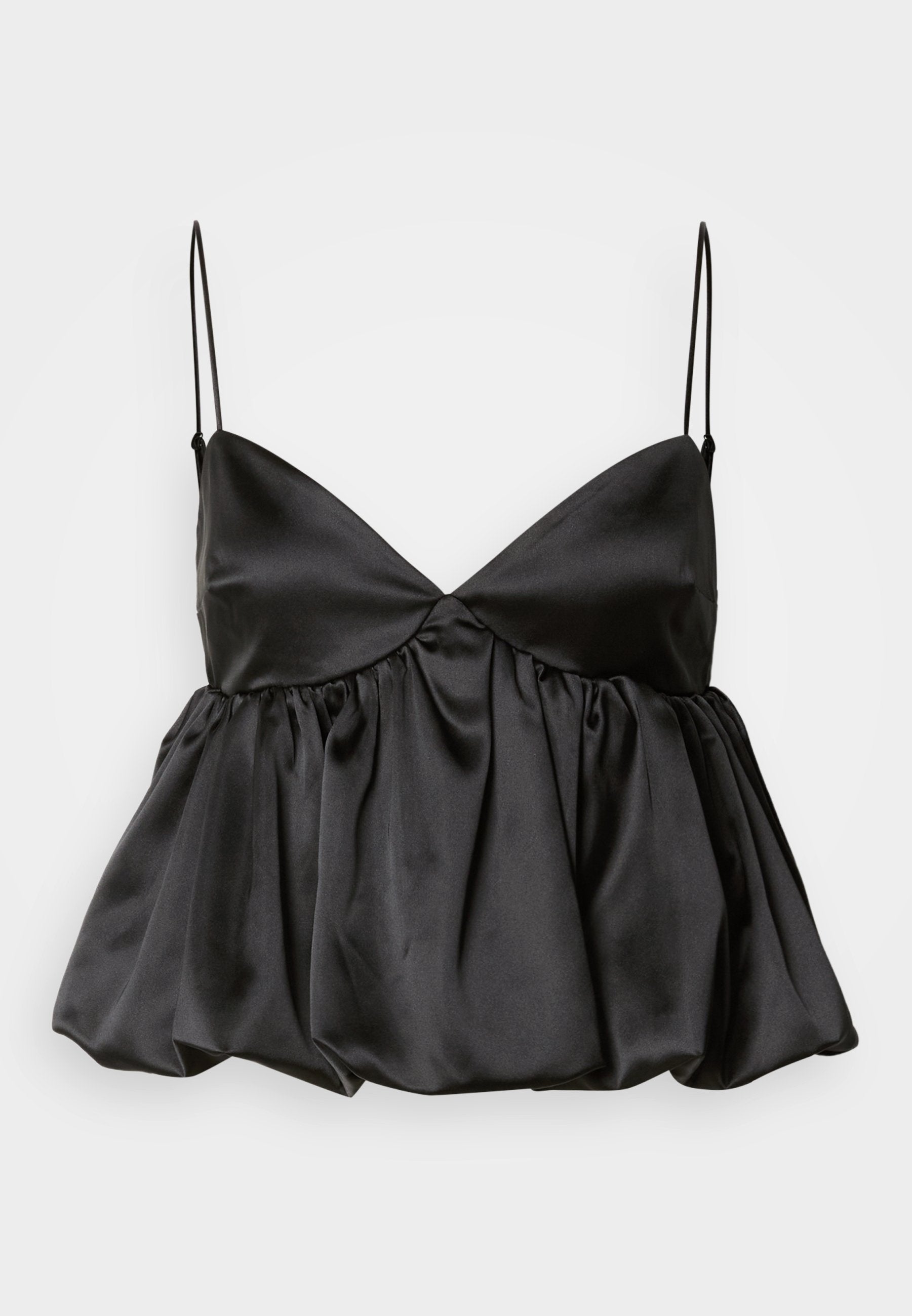 Schwarzes Satin-Cropped-Top mit ausgestelltem Schnitt, tiefem V-Ausschnitt, dünnen verstellbaren Trägern und gerafften Details an der Taille für eine voluminöse Silhouette.