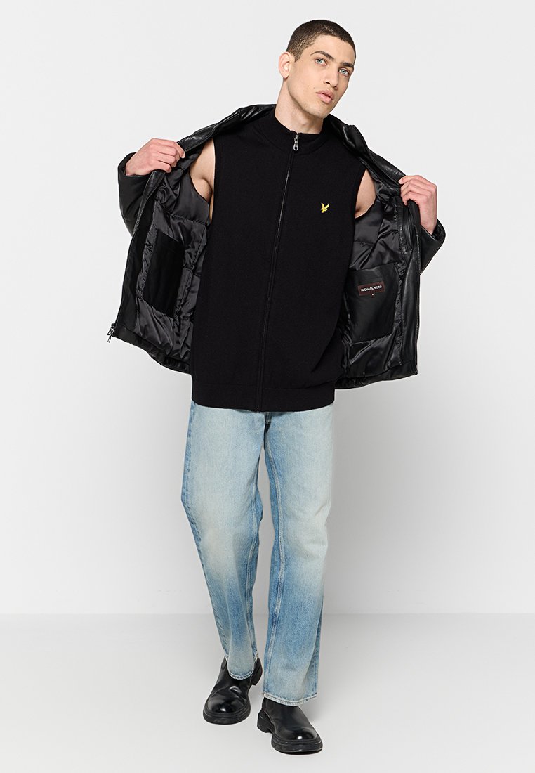 Lyle & Scott