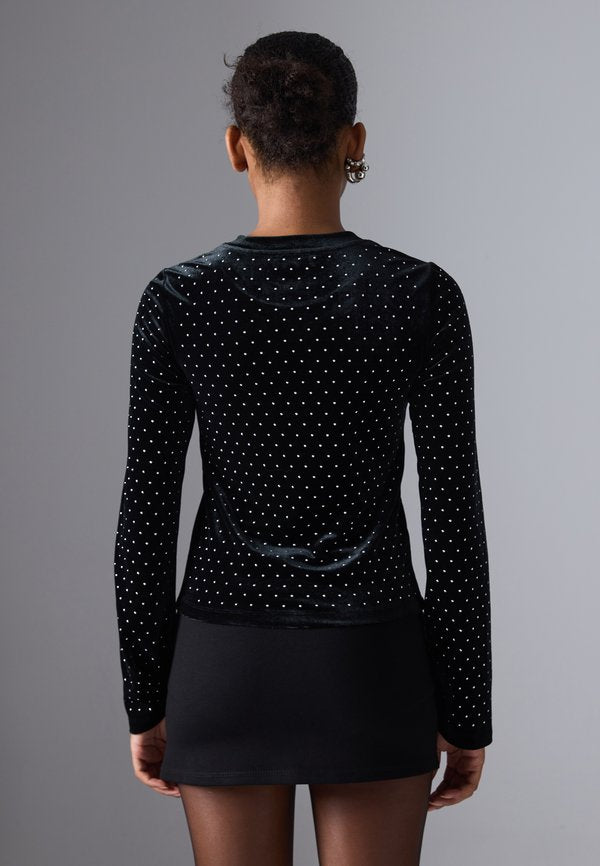 Even&Odd VELVET LONG SLEEVED TOP WITH STUDS