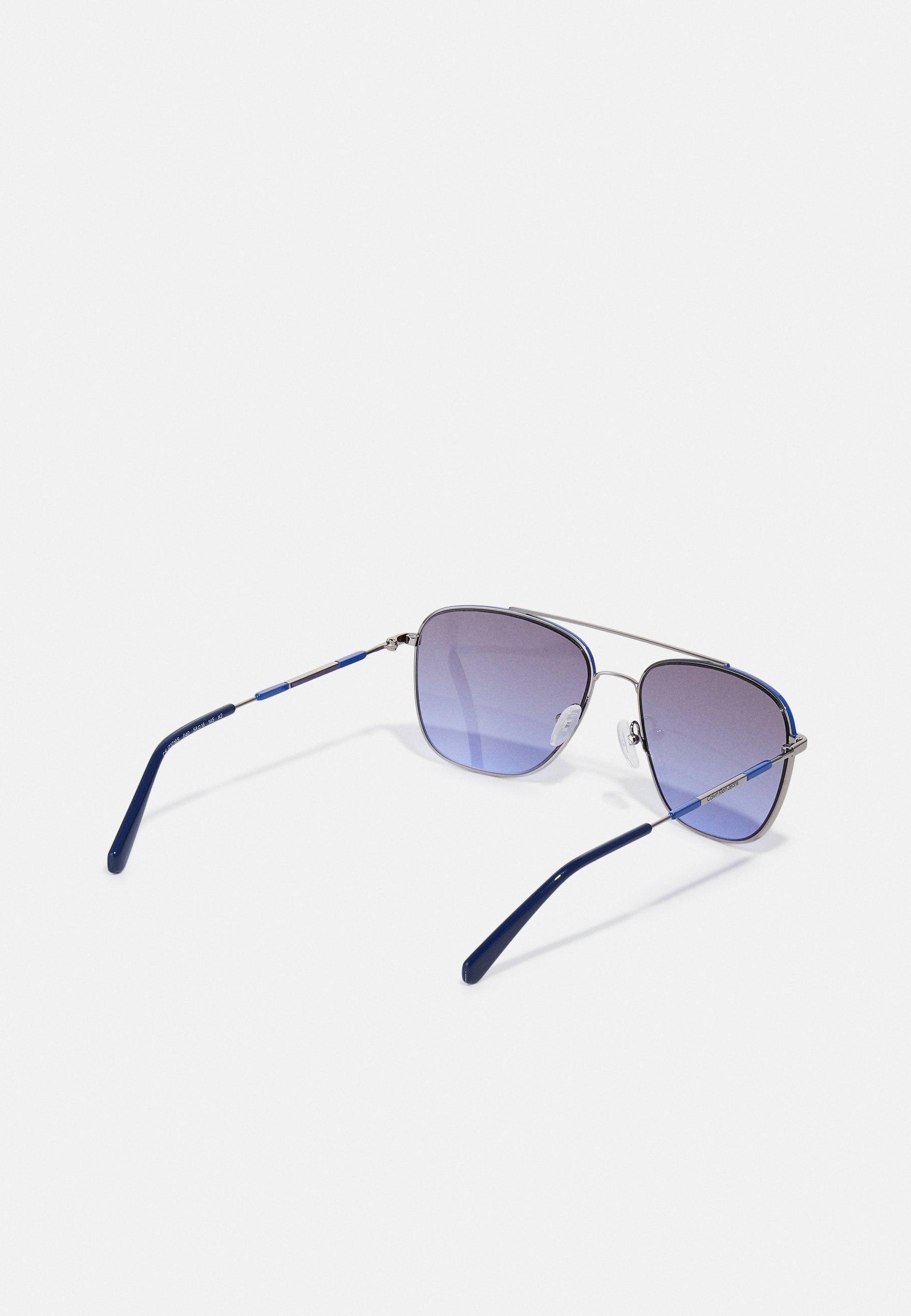 Calvin Klein Jeans Sonnenbrille Media 2