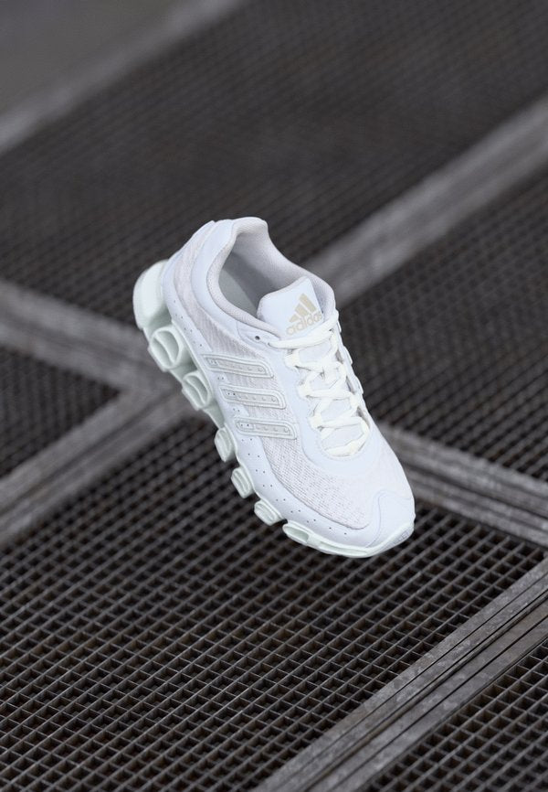 adidas Originals MEGARIDE - Trainers - footwear white/grey one