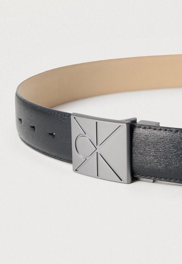 Calvin Klein EMBLEM PLAQUE SAFFIANO