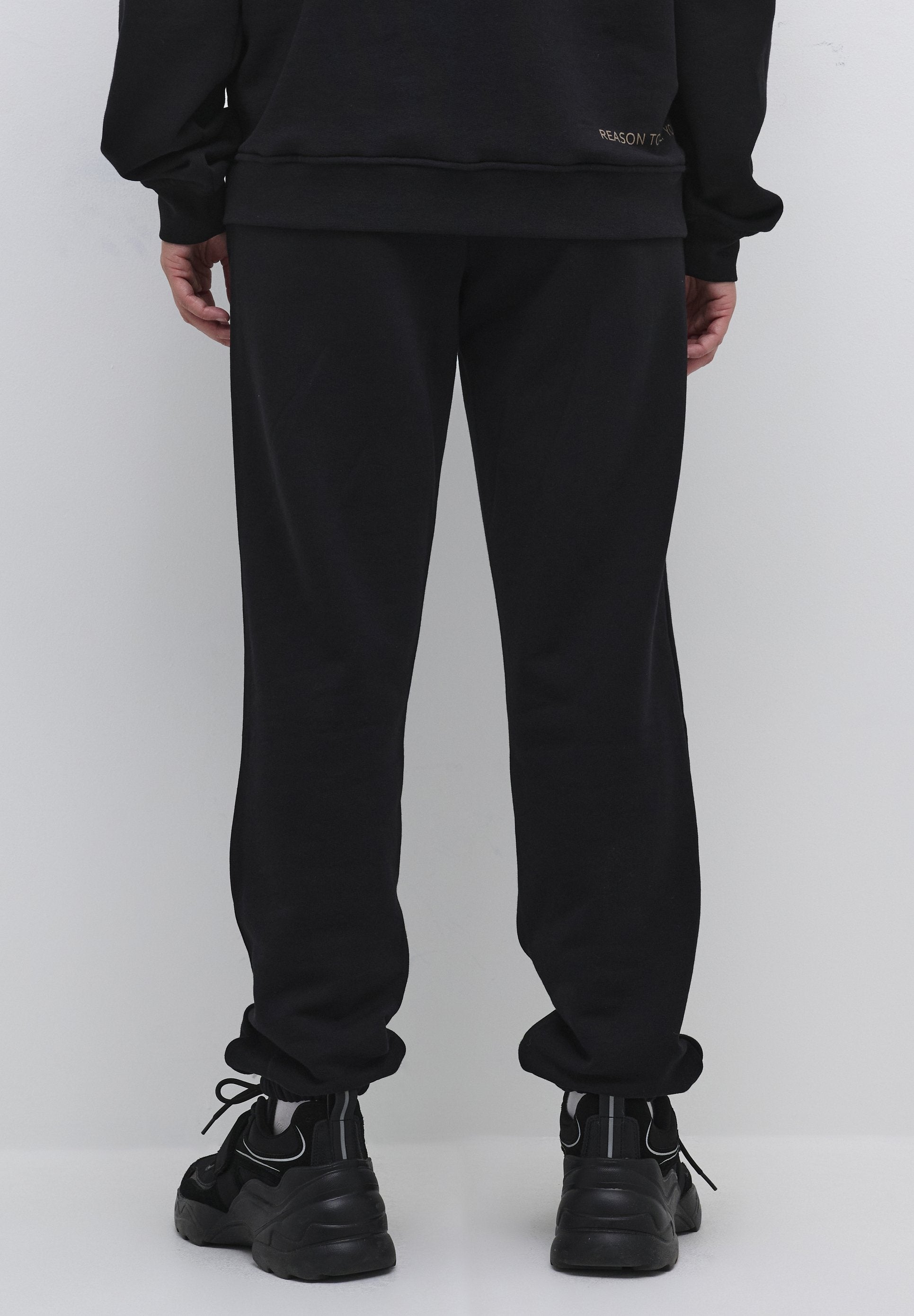 Lounge Nine QONDRADLN UNISEX