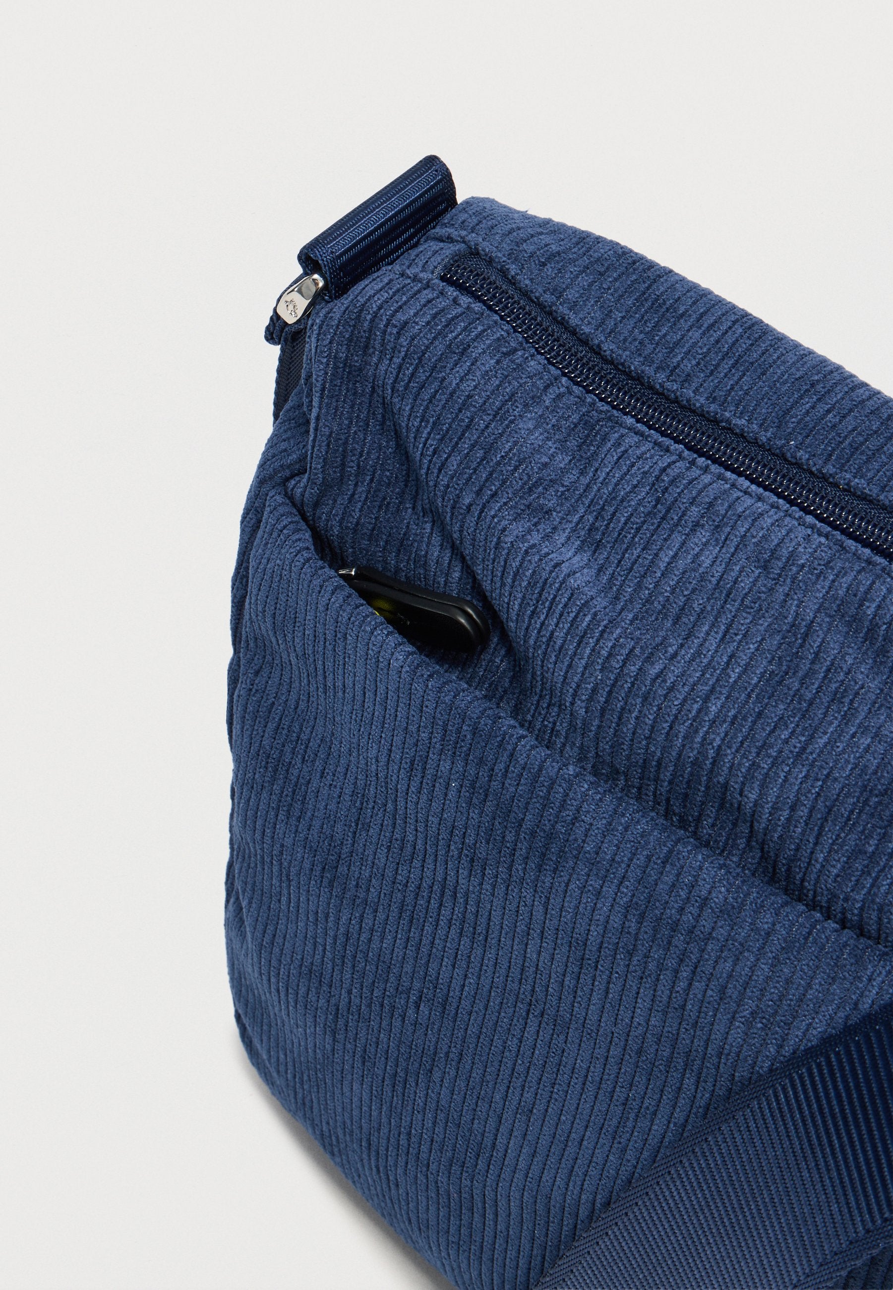 Mandarina Duck